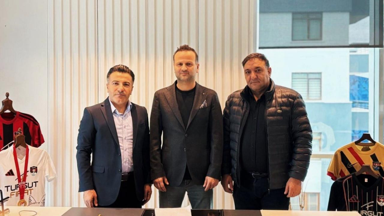 1. Lig ekibi 24 saat dolmadan yeni teknik direktörünü açıkladı
