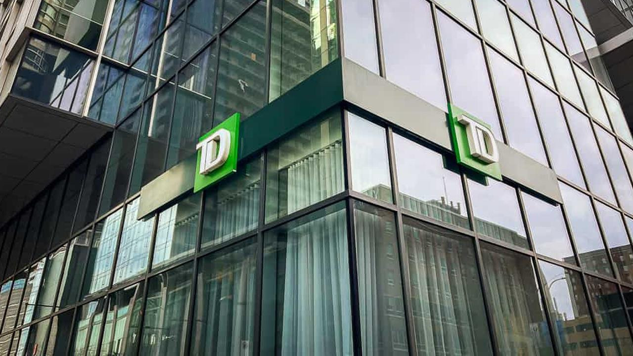 70 yıllık ünlü bankadan şoke eden karar! 51 şubesi birden kapatılıyor