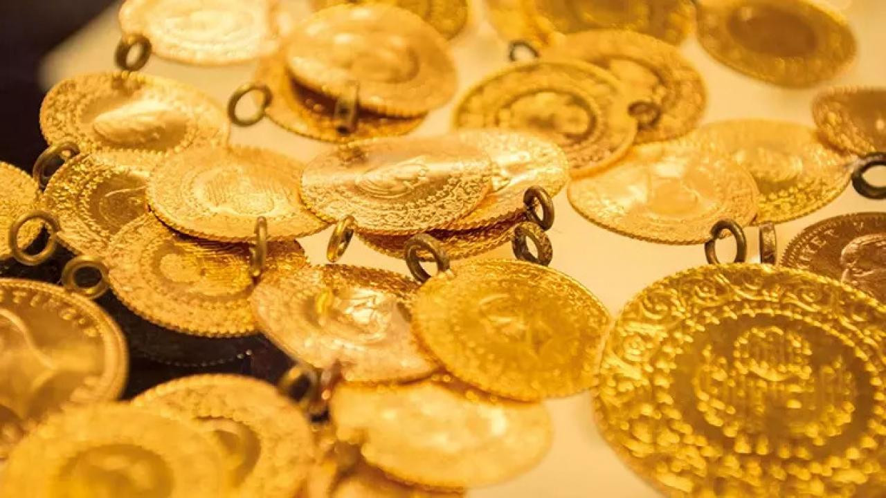 Altın fiyatlarında iki uçlu senaryo: 'Düşüş mü, rekor mu?'